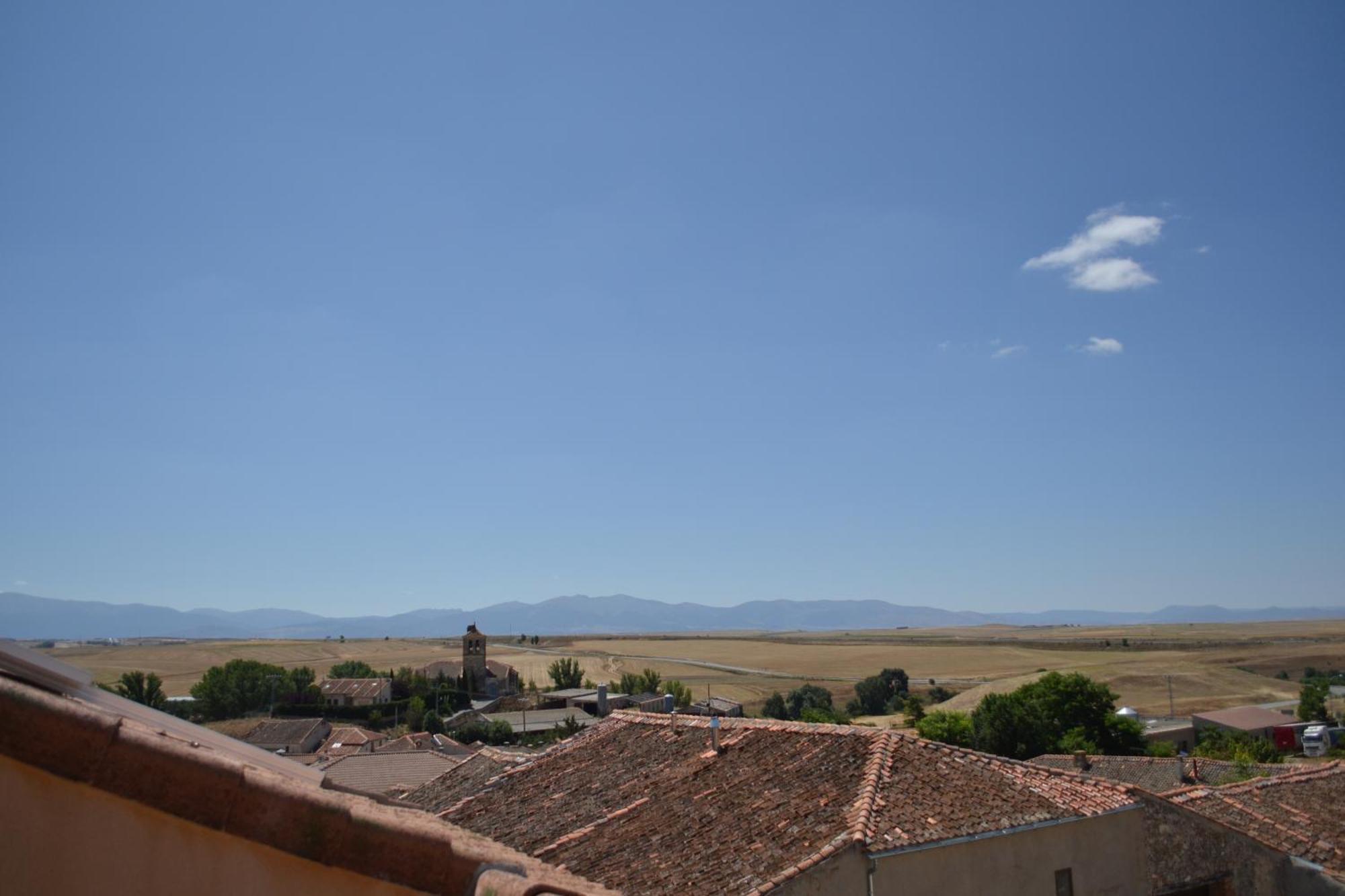 La Centralita De La Abuela Segovia